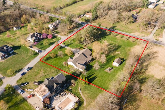 1410 Bradford Lane, Carbondale, IL 62901