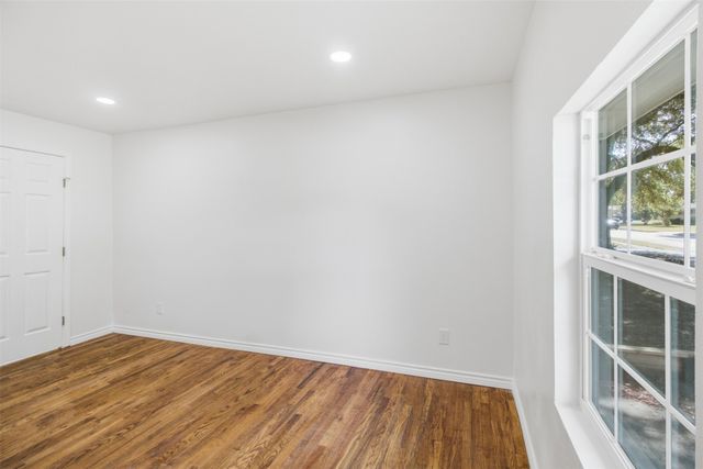 11022 Dunaway Drive, Dallas, TX 75228
