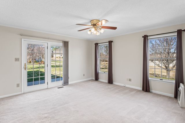 287 Shasteen Bend Dr, Winchester, TN 37398