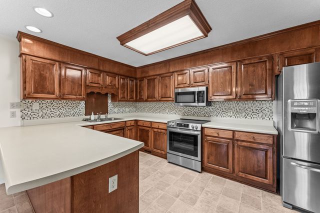 287 Shasteen Bend Dr, Winchester, TN 37398