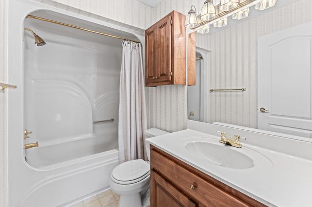 287 Shasteen Bend Dr, Winchester, TN 37398