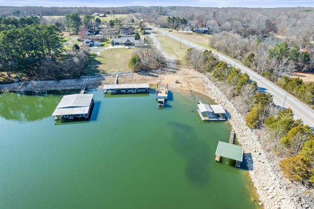 287 Shasteen Bend Dr, Winchester, TN 37398