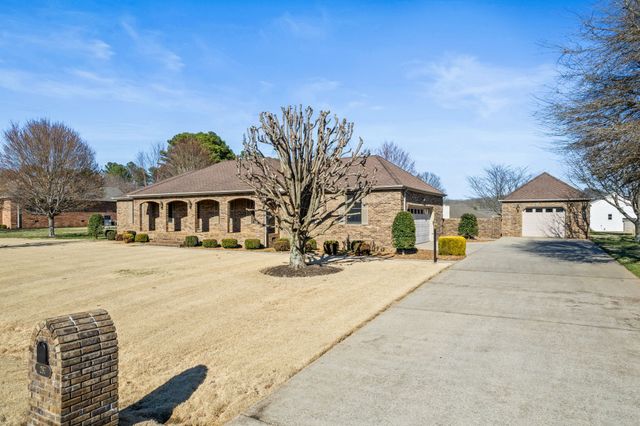 287 Shasteen Bend Dr, Winchester, TN 37398