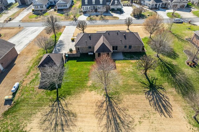 287 Shasteen Bend Dr, Winchester, TN 37398