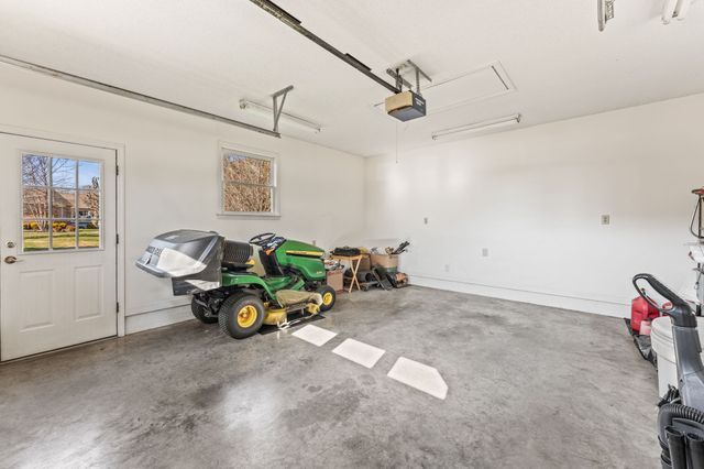 287 Shasteen Bend Dr, Winchester, TN 37398