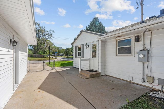 483 Manor Drive NE, Spring Lake Park, MN 55432