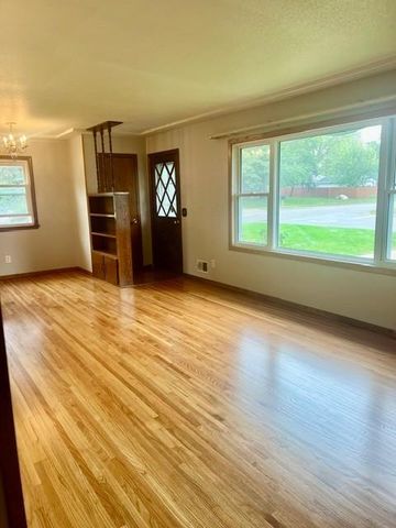 483 Manor Drive NE, Spring Lake Park, MN 55432
