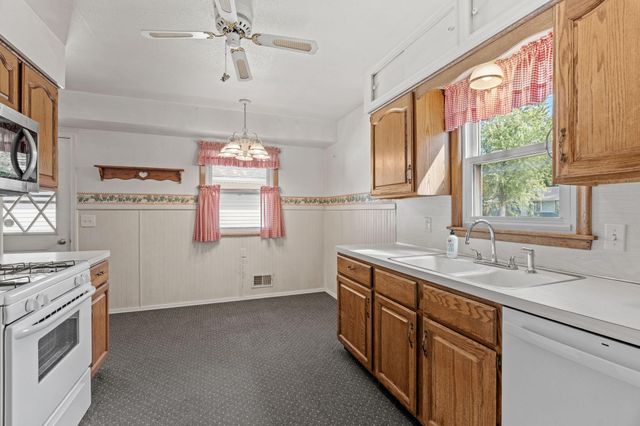 483 Manor Drive NE, Spring Lake Park, MN 55432