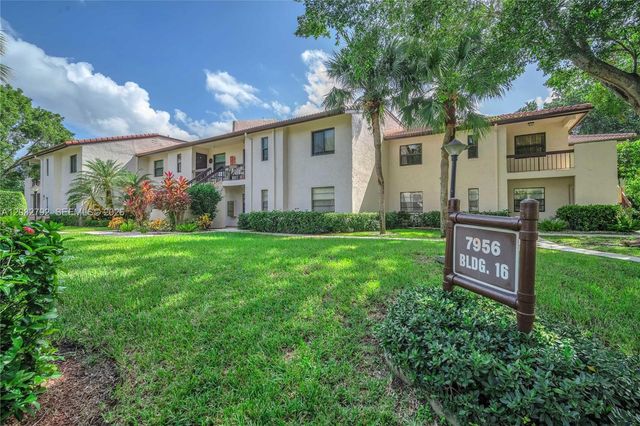 7956 Eastlake Drive F, Boca Raton, FL 33433