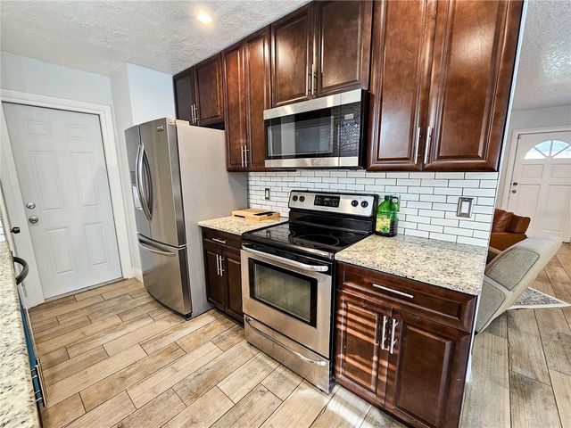 212 S CORTEZ AVENUE, Winter Springs, FL 32708
