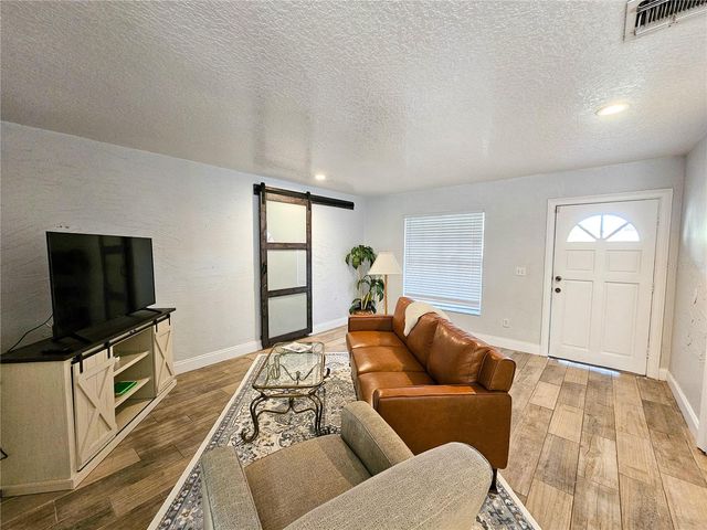 212 S CORTEZ AVENUE, Winter Springs, FL 32708