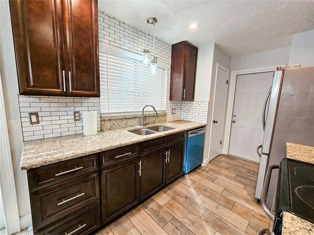 212 S CORTEZ AVENUE, Winter Springs, FL 32708