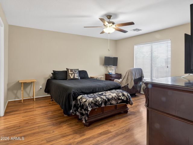 142 S 110TH Street, Mesa, AZ 85208