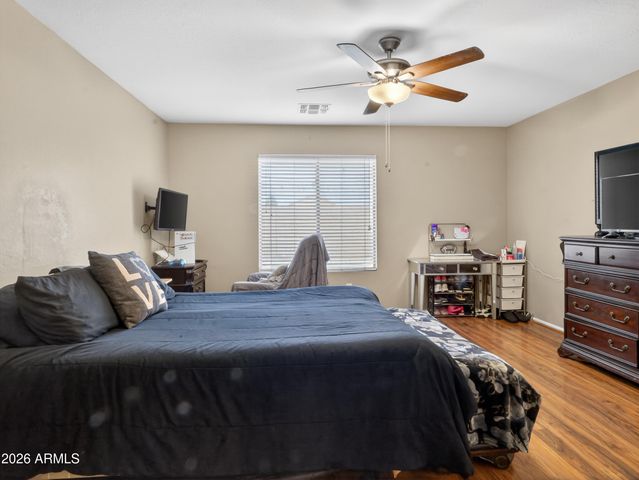 142 S 110TH Street, Mesa, AZ 85208