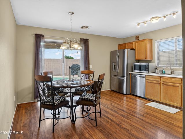 142 S 110TH Street, Mesa, AZ 85208