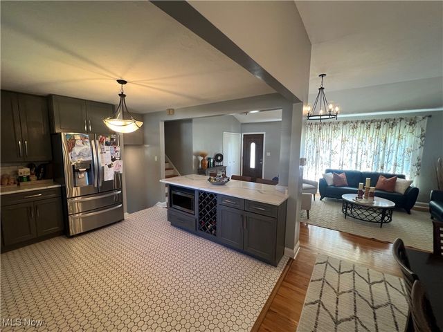 26726 Leenders Lane, North Olmsted, OH 44070