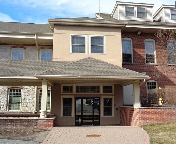 12 Brookside Rd 3, Westford, MA 01886