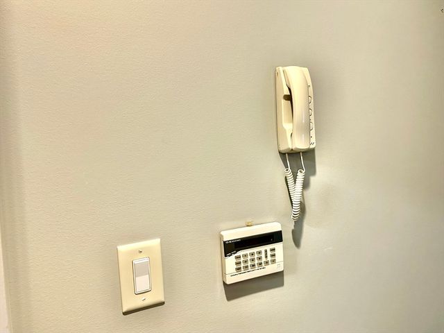 12 Brookside Rd 3, Westford, MA 01886