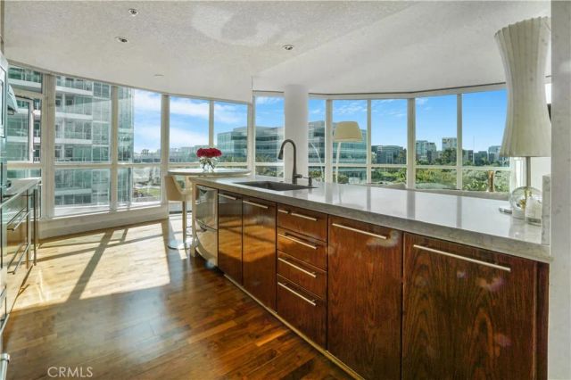 3141 Michelson 508, Irvine, CA 92612