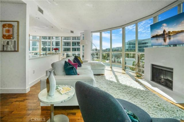 3141 Michelson 508, Irvine, CA 92612