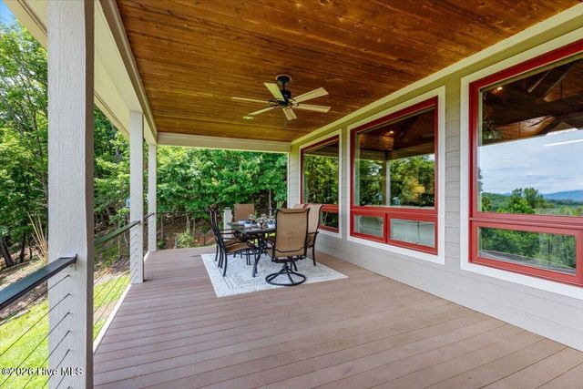 122 Oak Terrace, Hayesville, NC 28904
