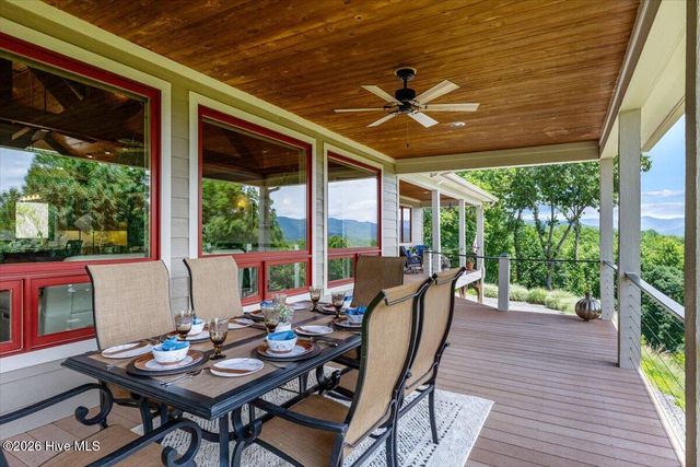 122 Oak Terrace, Hayesville, NC 28904