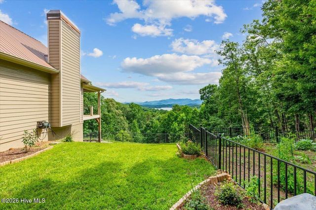 122 Oak Terrace, Hayesville, NC 28904