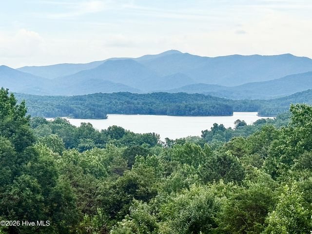 122 Oak Terrace, Hayesville, NC 28904