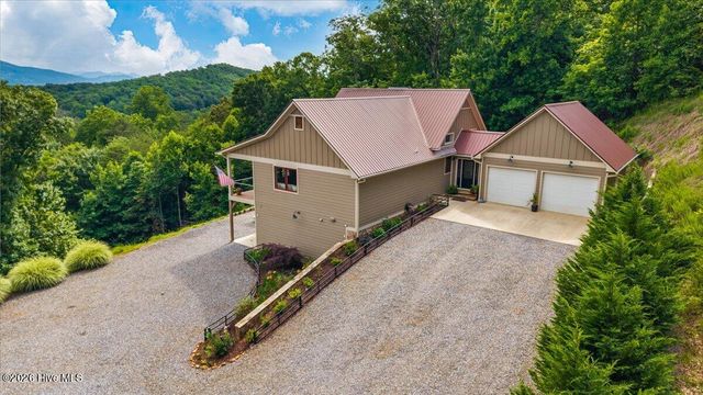 122 Oak Terrace, Hayesville, NC 28904
