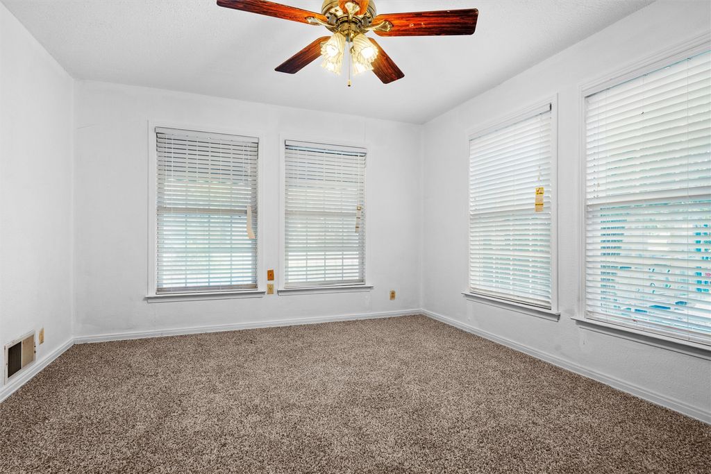 3233 Jane Lane, Haltom City, TX 76117 — photo 4
