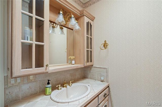 1181 Highway 60 W, Poplar Bluff, MO 63901