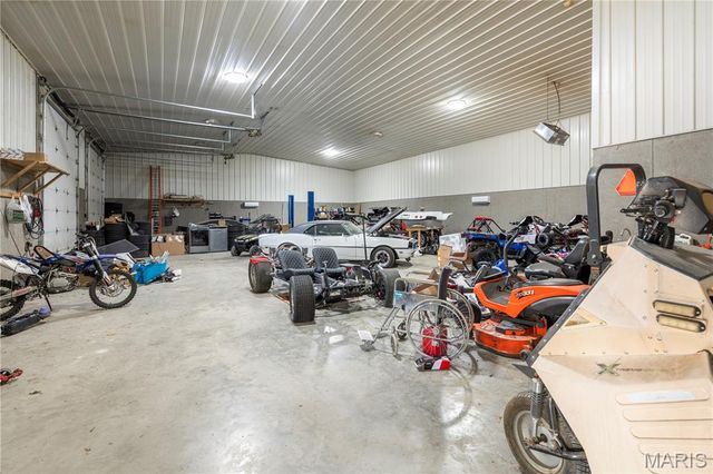 1181 Highway 60 W, Poplar Bluff, MO 63901