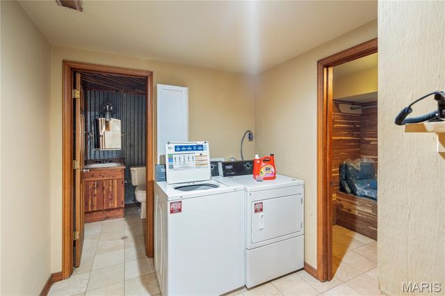 1181 Highway 60 W, Poplar Bluff, MO 63901