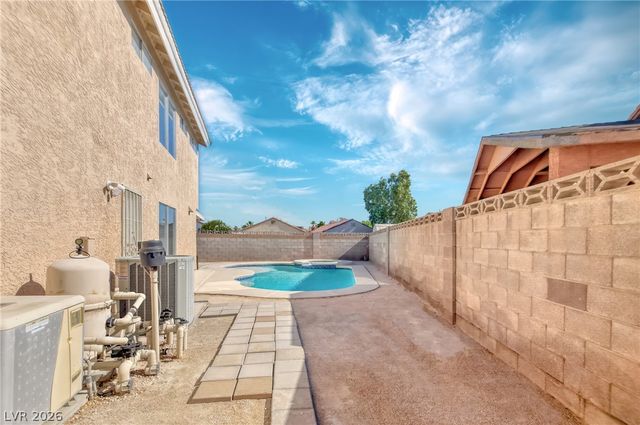 5841 Stateline Way, Las Vegas, NV 89110