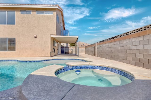 5841 Stateline Way, Las Vegas, NV 89110
