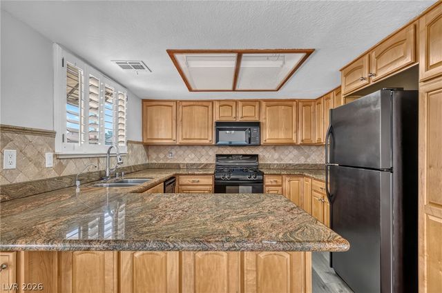 5841 Stateline Way, Las Vegas, NV 89110