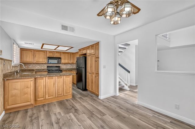 5841 Stateline Way, Las Vegas, NV 89110