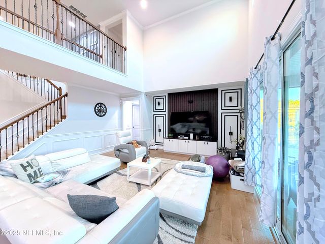 102 ANN SCOTT Drive, St. Johns, FL 32259