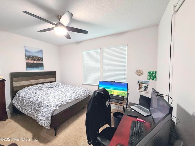 102 ANN SCOTT Drive, St. Johns, FL 32259