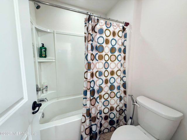 102 ANN SCOTT Drive, St. Johns, FL 32259