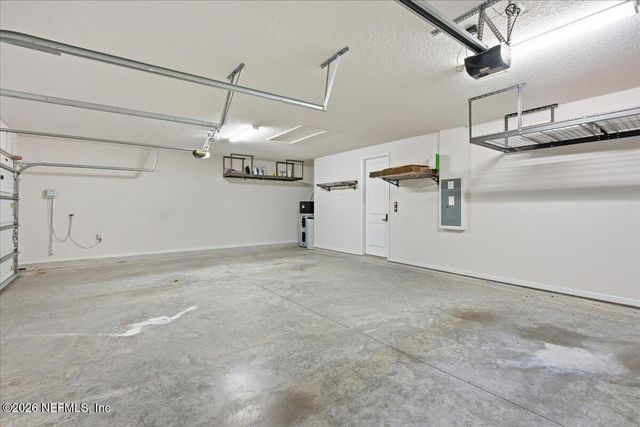 102 ANN SCOTT Drive, St. Johns, FL 32259