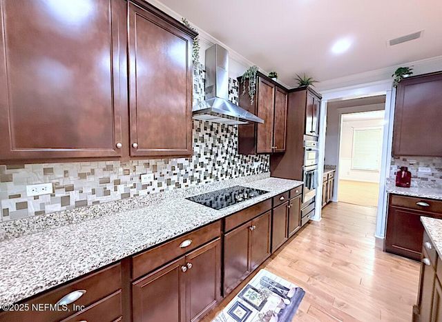 102 ANN SCOTT Drive, St. Johns, FL 32259