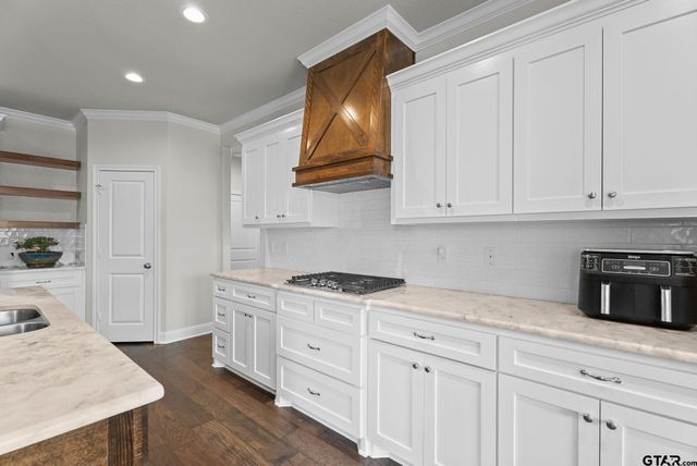 14382 CR 192, Tyler, TX 75703