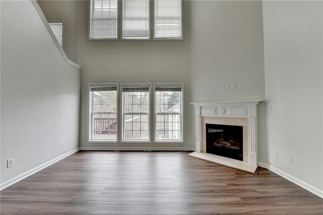 6670 Island Point Drive, Buford, GA 30518