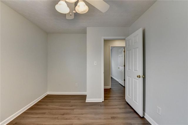 6670 Island Point Drive, Buford, GA 30518