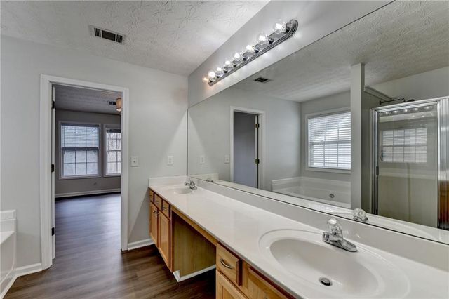 6670 Island Point Drive, Buford, GA 30518