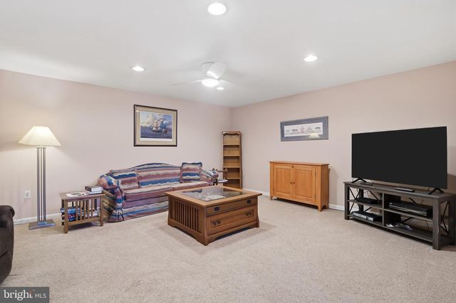 1503 REAGAN, Jeffersonville, PA 19403