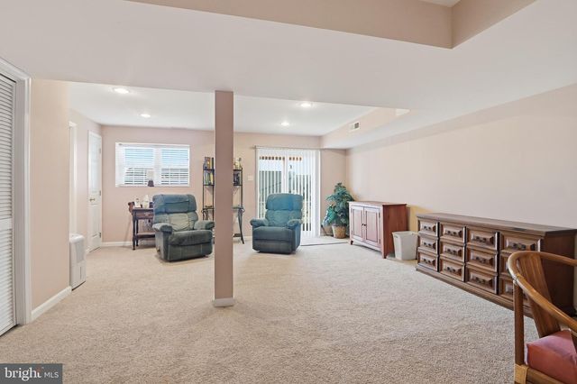 1503 REAGAN, Jeffersonville, PA 19403