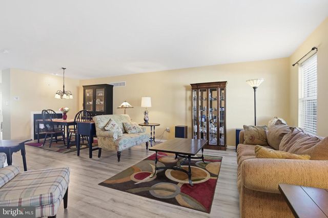 1503 REAGAN, Jeffersonville, PA 19403