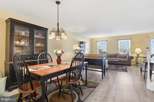 1503 REAGAN, Jeffersonville, PA 19403